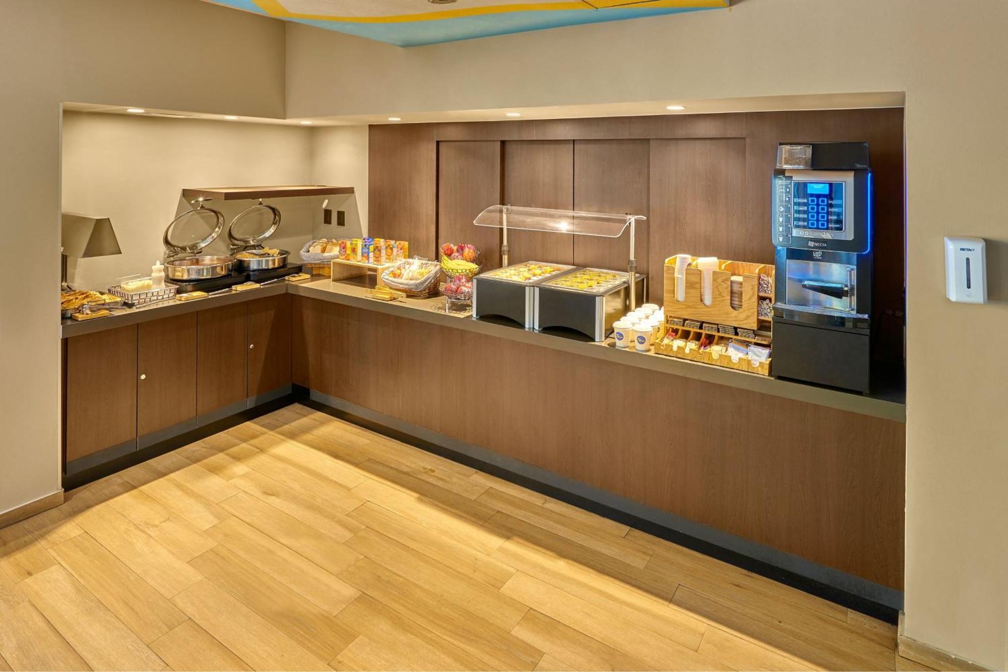 City Express Suites By Marriott Cabo San Lucas Ngoại thất bức ảnh